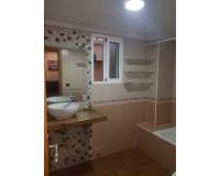 Location longue durée - Appartement - Torrevieja - Centro