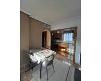 Location longue durée - Appartement - Torrevieja - Centro