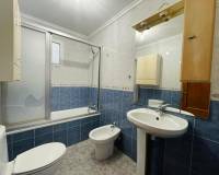 Location longue durée - Appartement - Torrevieja - Centro