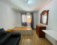 Location longue durée - Appartement - Torrevieja - Centro