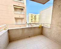 Location longue durée - Appartement - Torrevieja - Centro