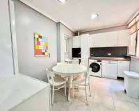 Location longue durée - Appartement - Torrevieja - Centro