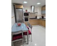 Location longue durée - Appartement - Torrevieja - Centro