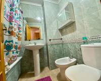 Location longue durée - Appartement - Torrevieja - Centro