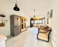 Location longue durée - Appartement - Torrevieja - La Mata