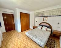 Location longue durée - Appartement - Torrevieja - Playa de los Naufragos