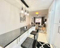 Location longue durée - Appartement - Torrevieja - Playa del Cura