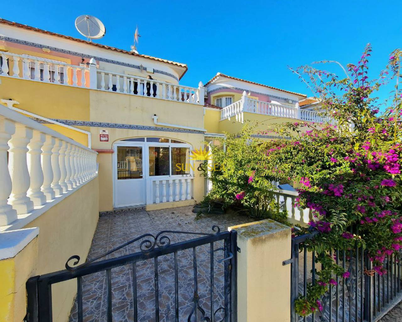 Location longue durée - Maison de ville / Duplex - Orihuela Costa - Cabo roig - La Zenia