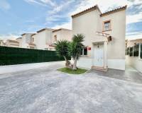 Location longue durée - Villa - Guardamar del Segura - Guardamar