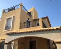 Location longue durée - Villa - Mutxamel - Bonalba-cotoveta