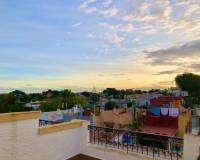 Location longue durée - Villa - Orihuela Costa