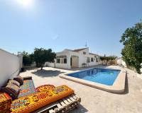 Location longue durée - Villa - Torrevieja - El Chaparral