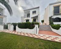 Location longue durée - Villa - Torrevieja - Torreblanca