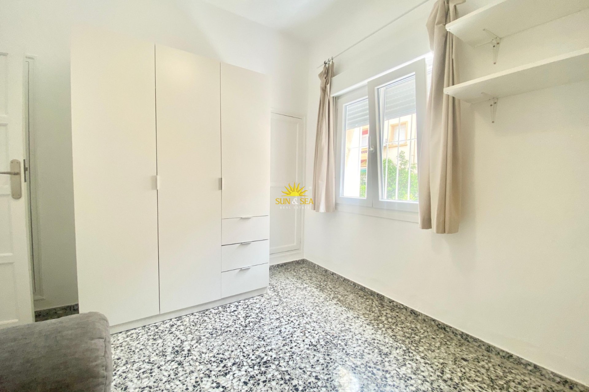 Long Term Rental - Apartment - Alicante (Alacant)