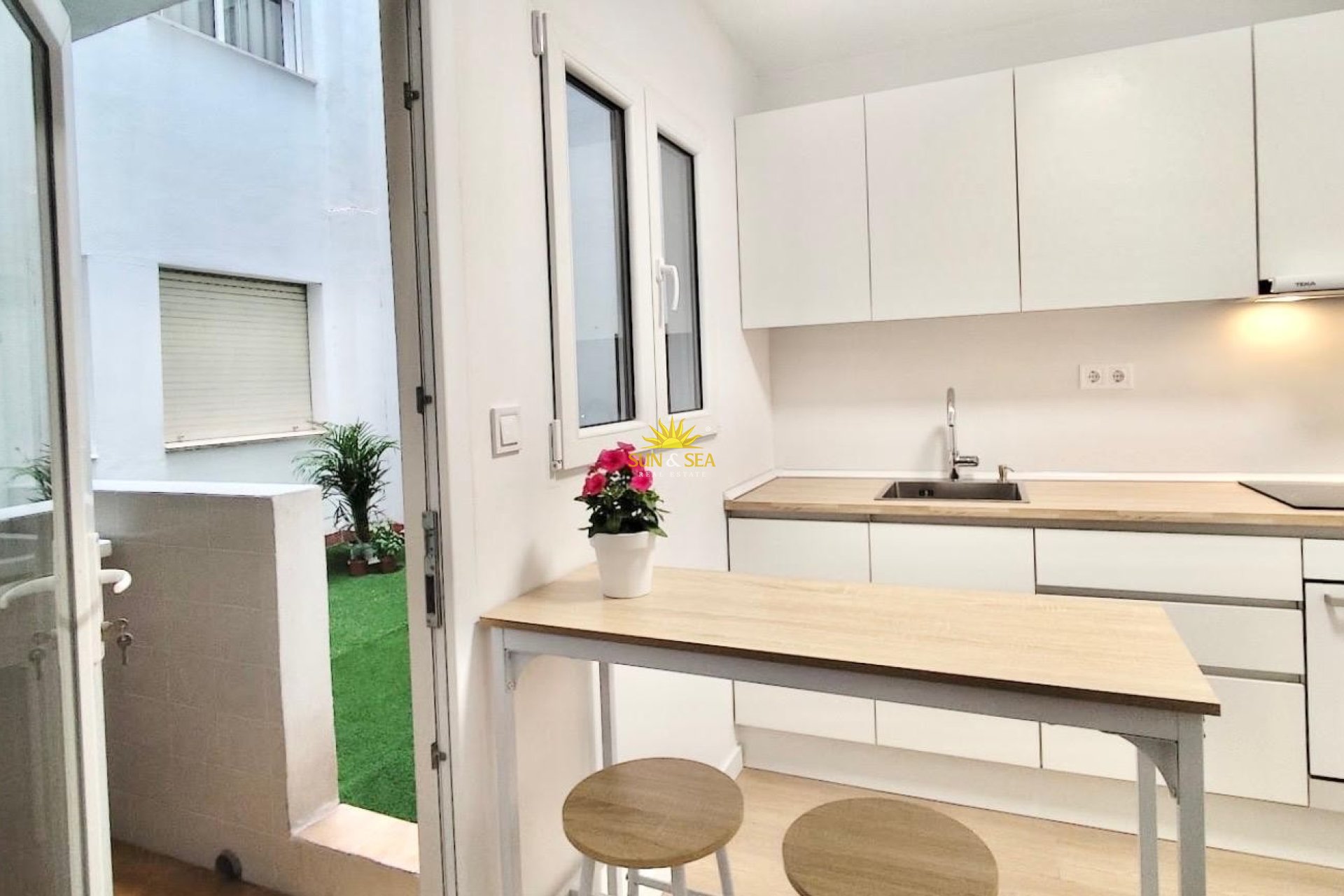 Long Term Rental - Apartment - Alicante (Alacant)