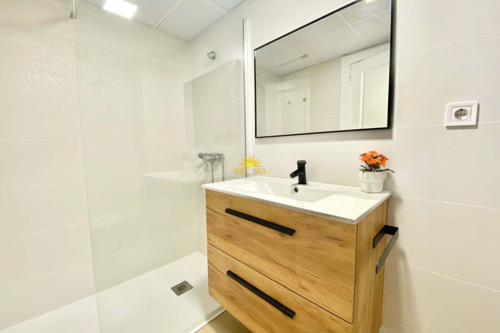 Long Term Rental - Apartment - Alicante (Alacant)