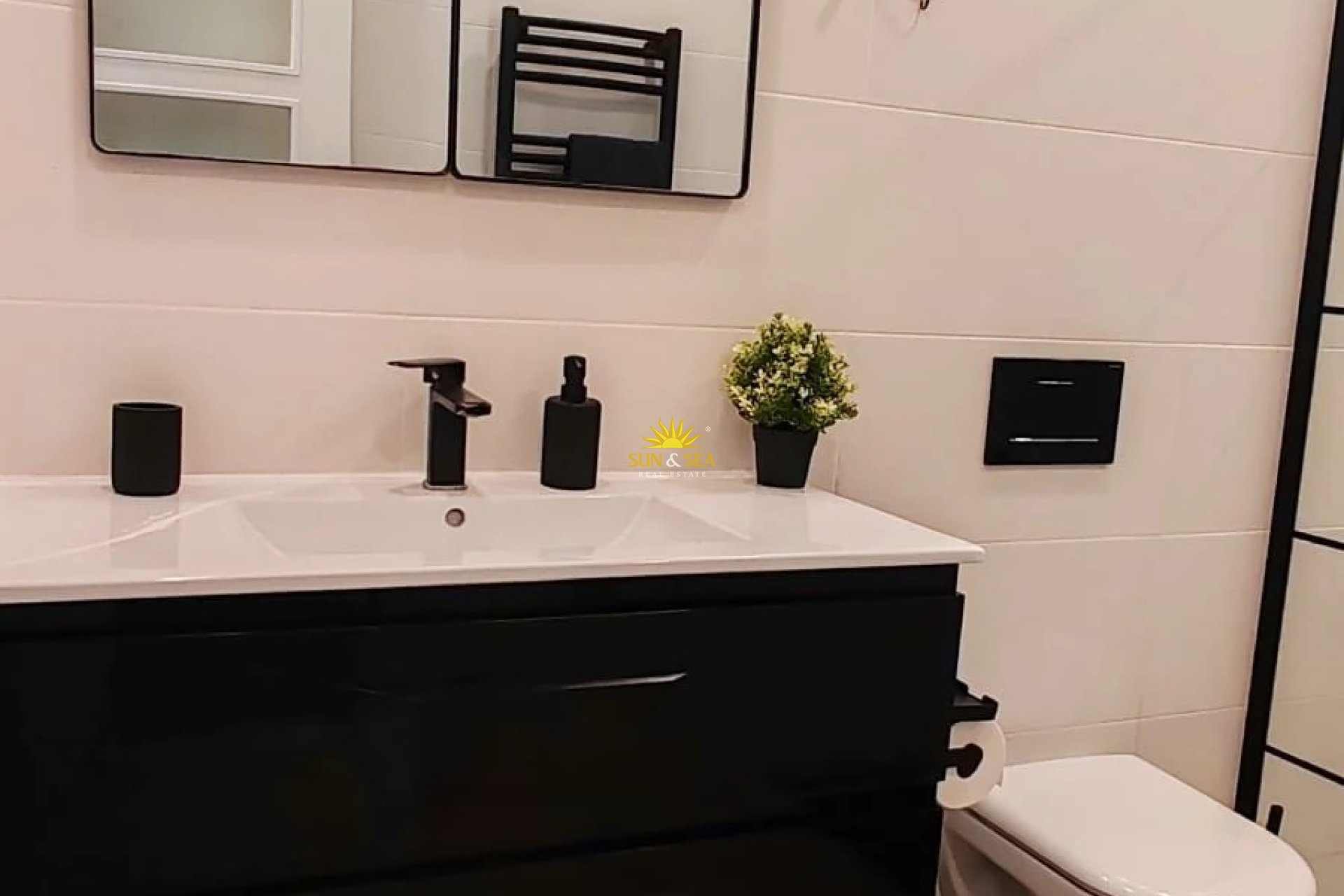 Long Term Rental - Apartment - Alicante (Alacant)