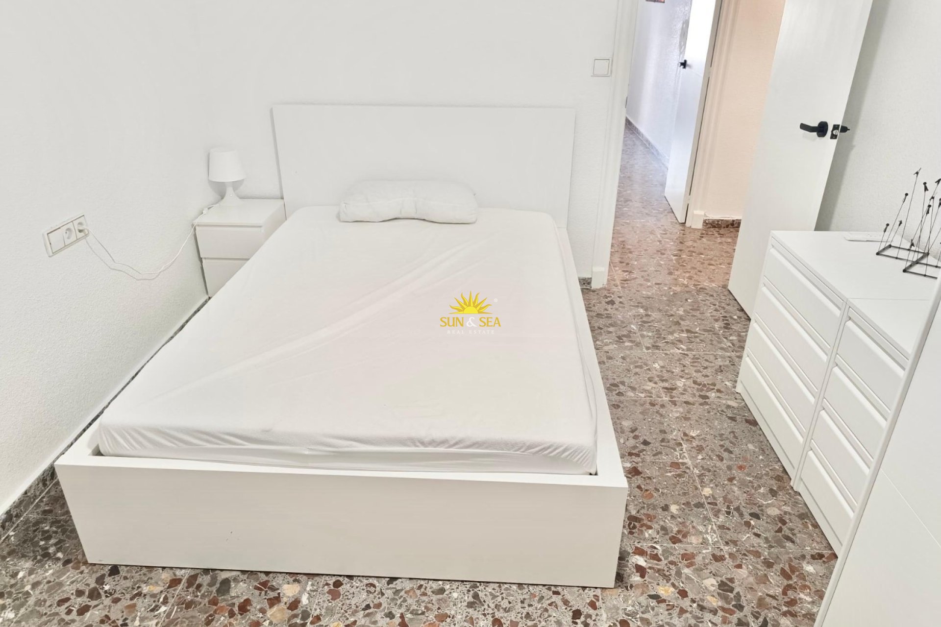 Long Term Rental - Apartment - Alicante - Benalua