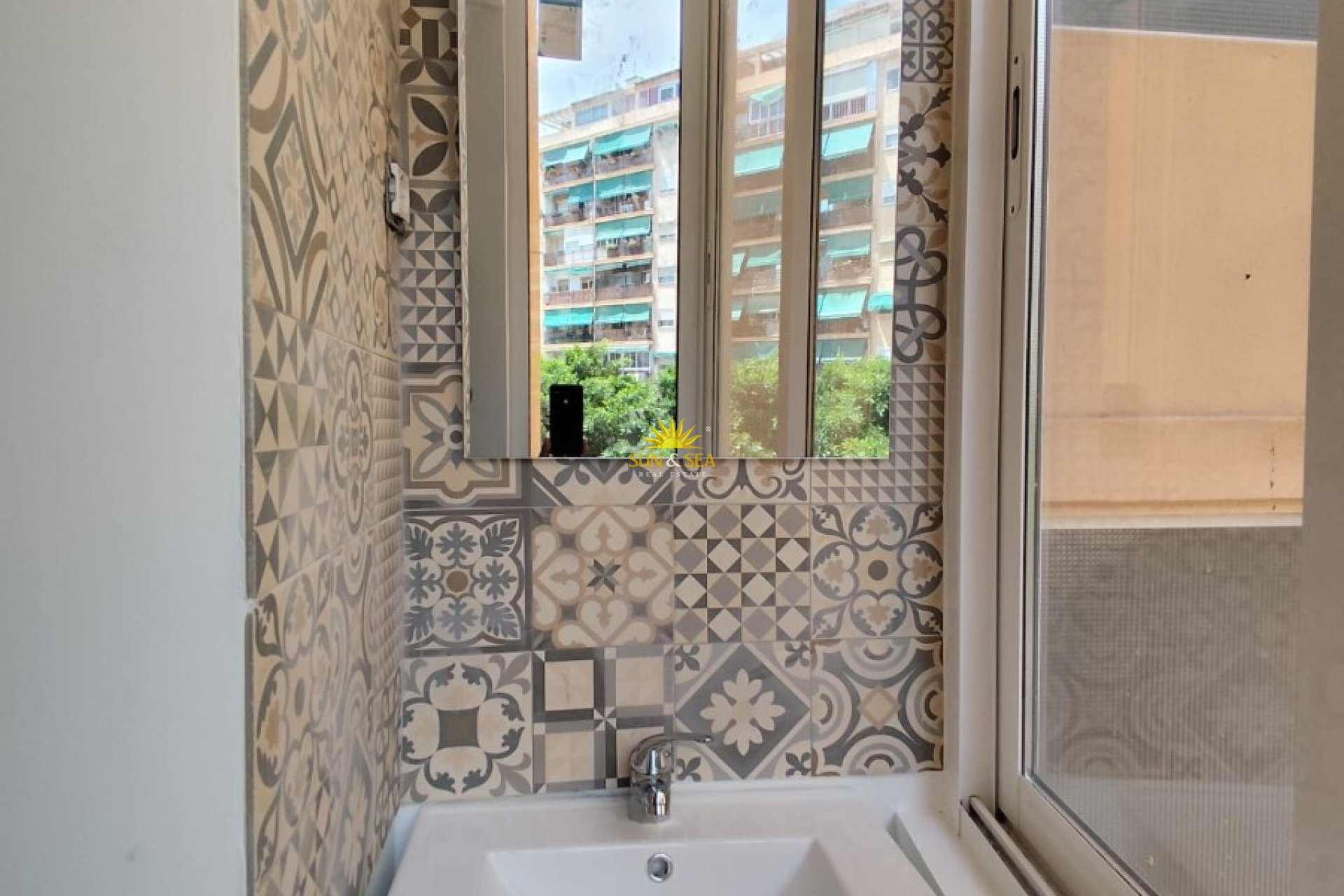 Long Term Rental - Apartment - Alicante - Carolinas Altas