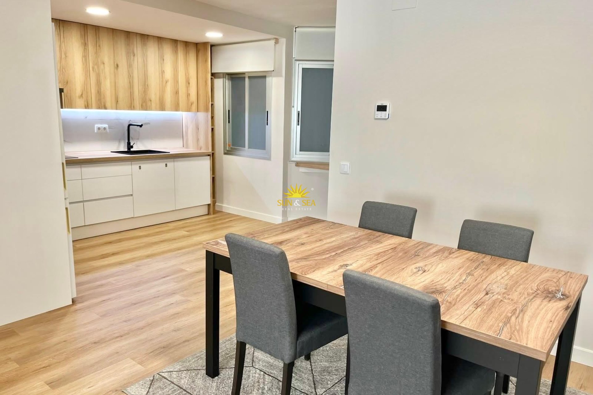 Long Term Rental - Apartment - Alicante - Centro