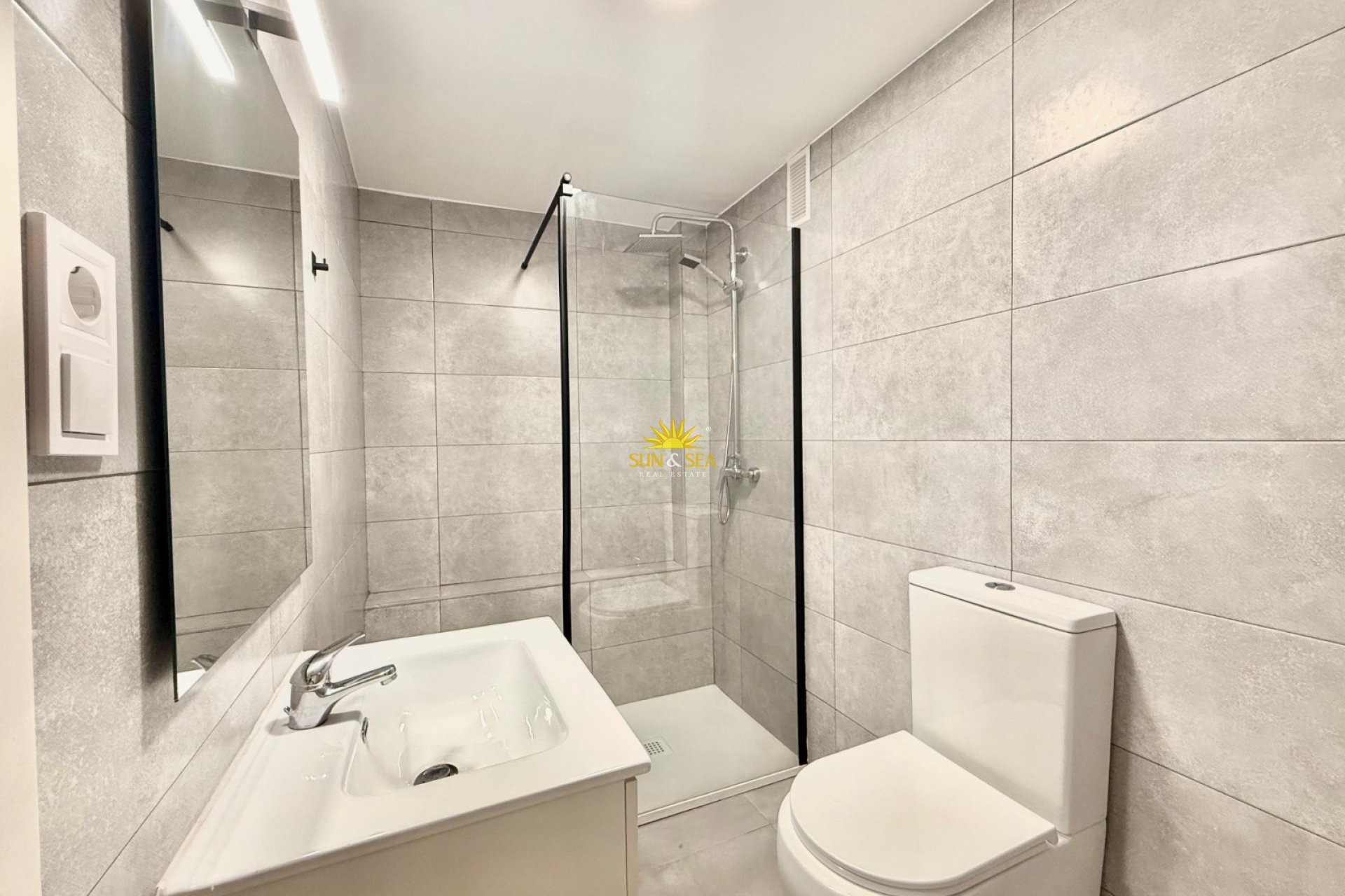 Long Term Rental - Apartment - Alicante - Centro