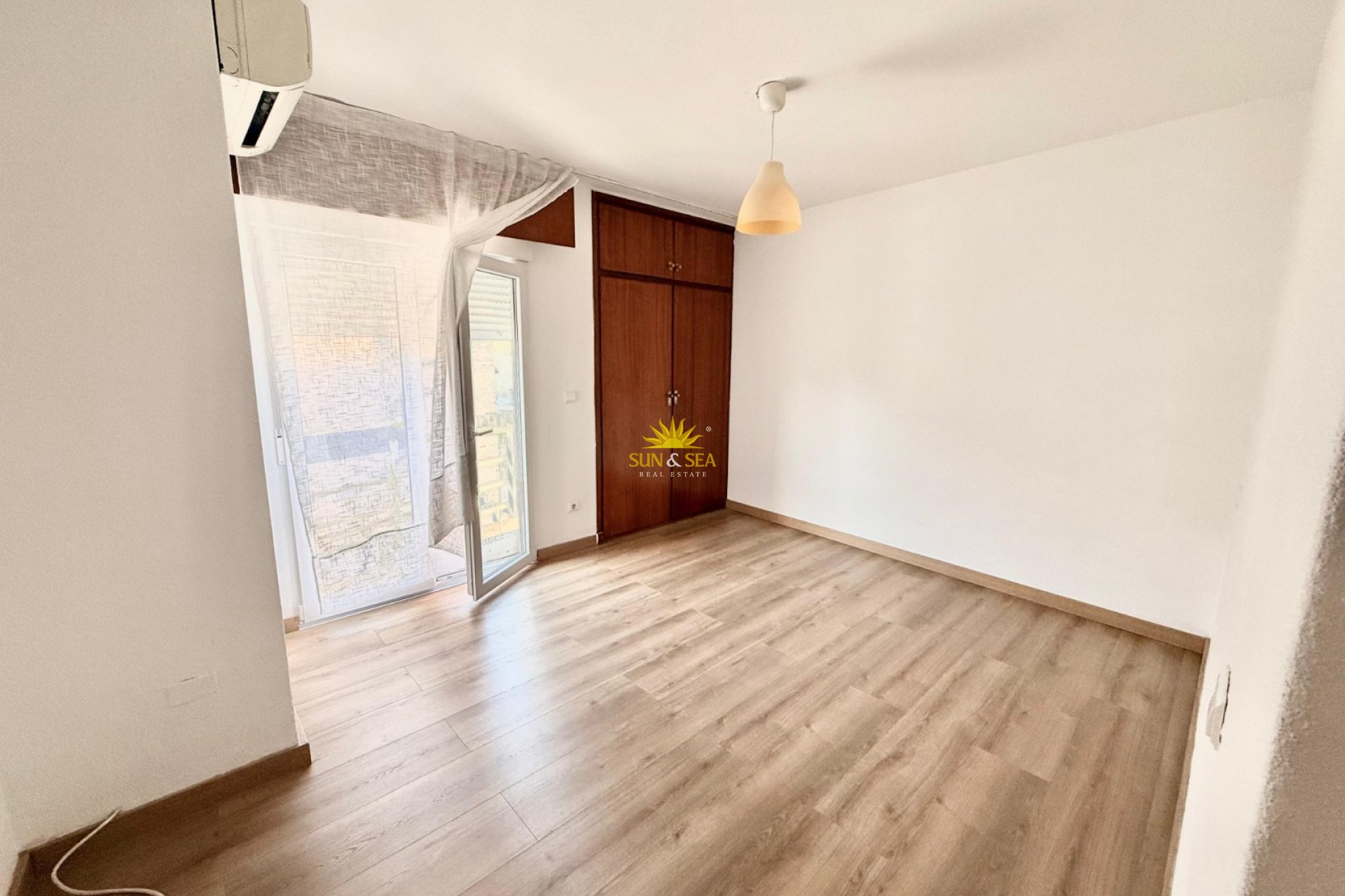 Long Term Rental - Apartment - Alicante - Centro