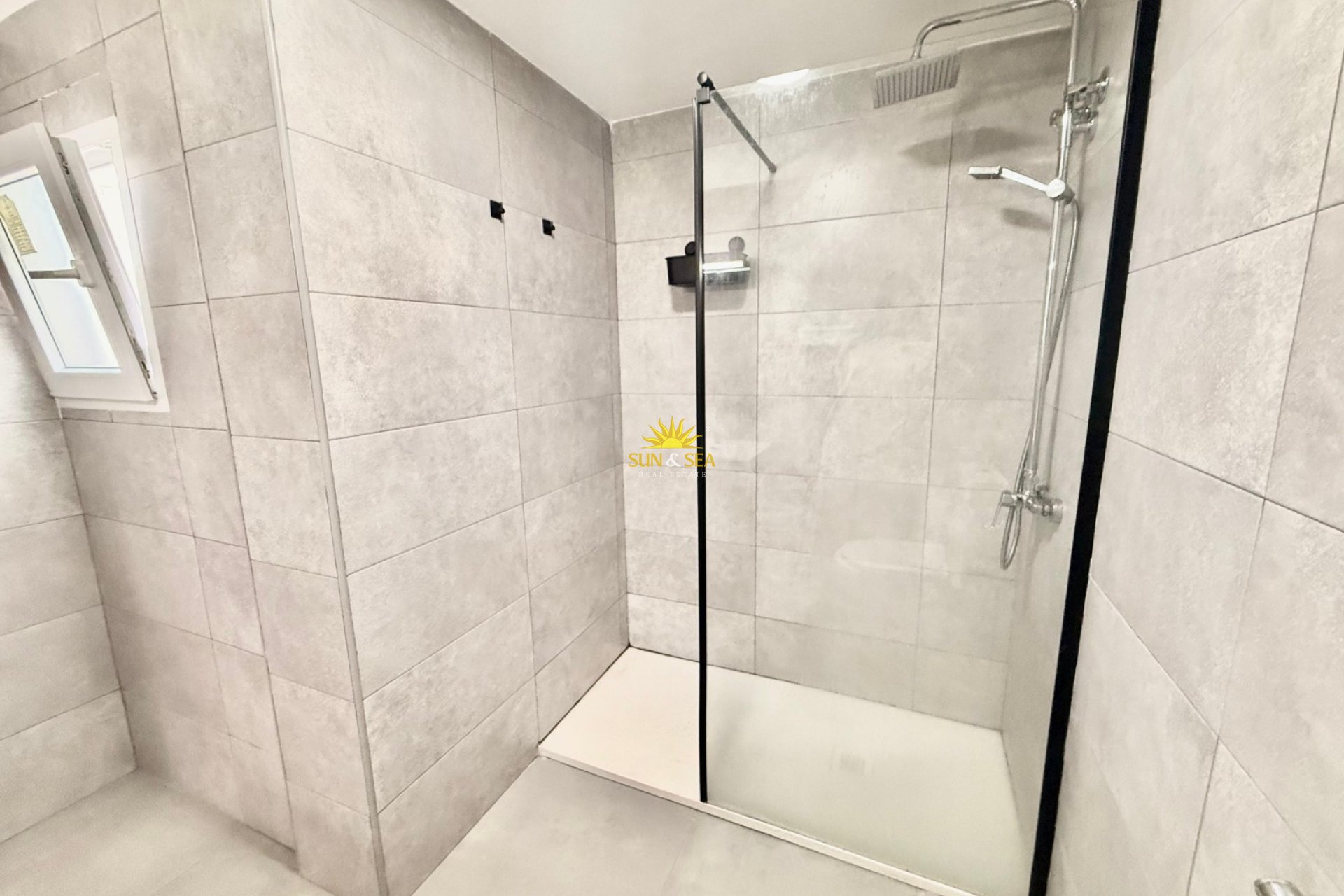 Long Term Rental - Apartment - Alicante - Centro