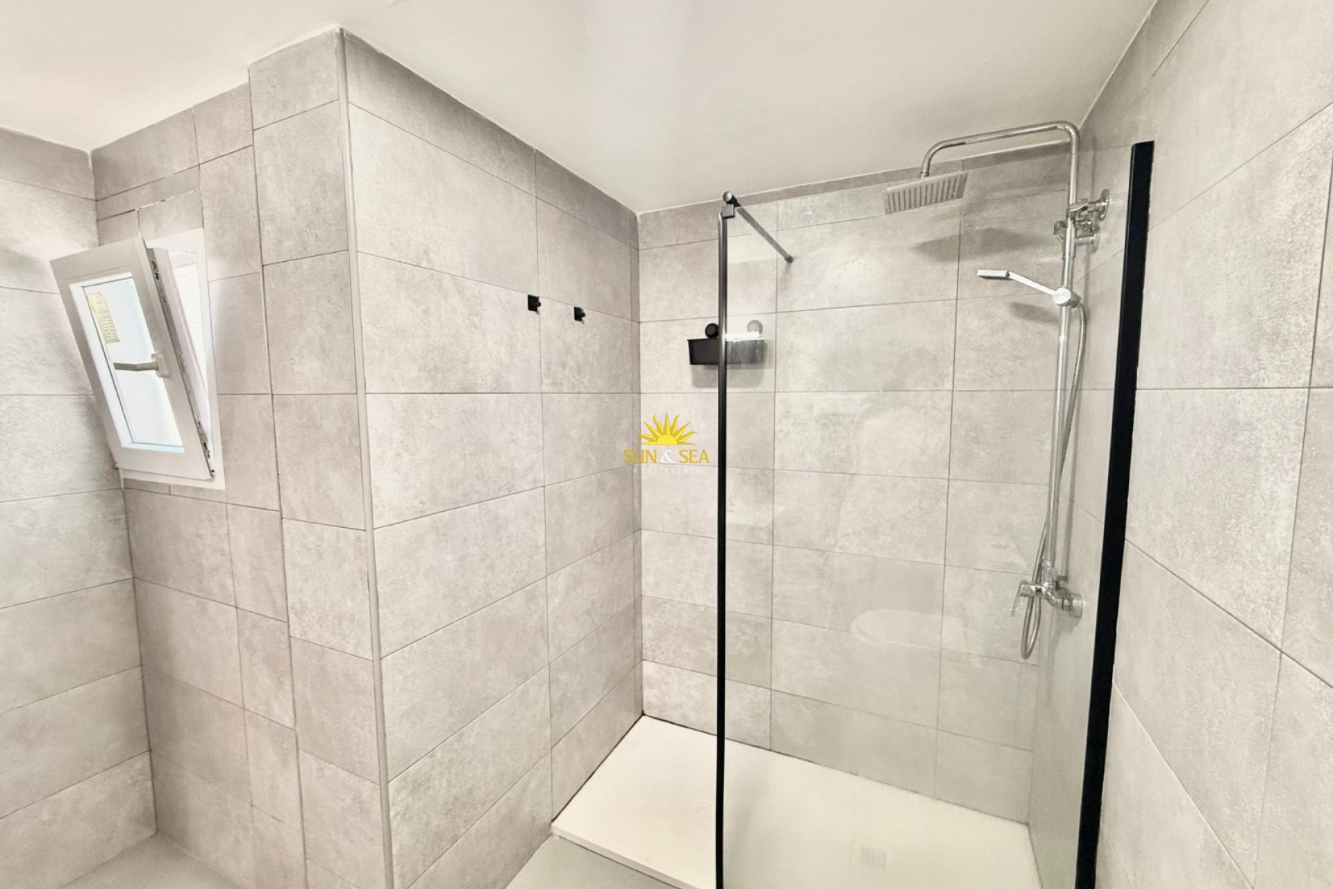 Long Term Rental - Apartment - Alicante - Centro