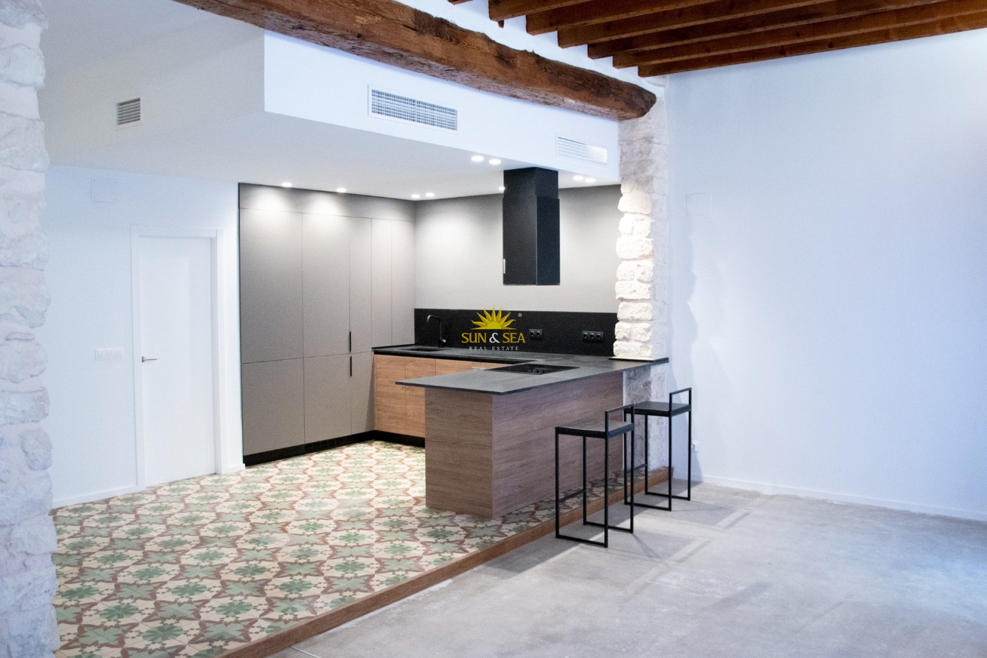 Long Term Rental - Apartment - Alicante - Centro