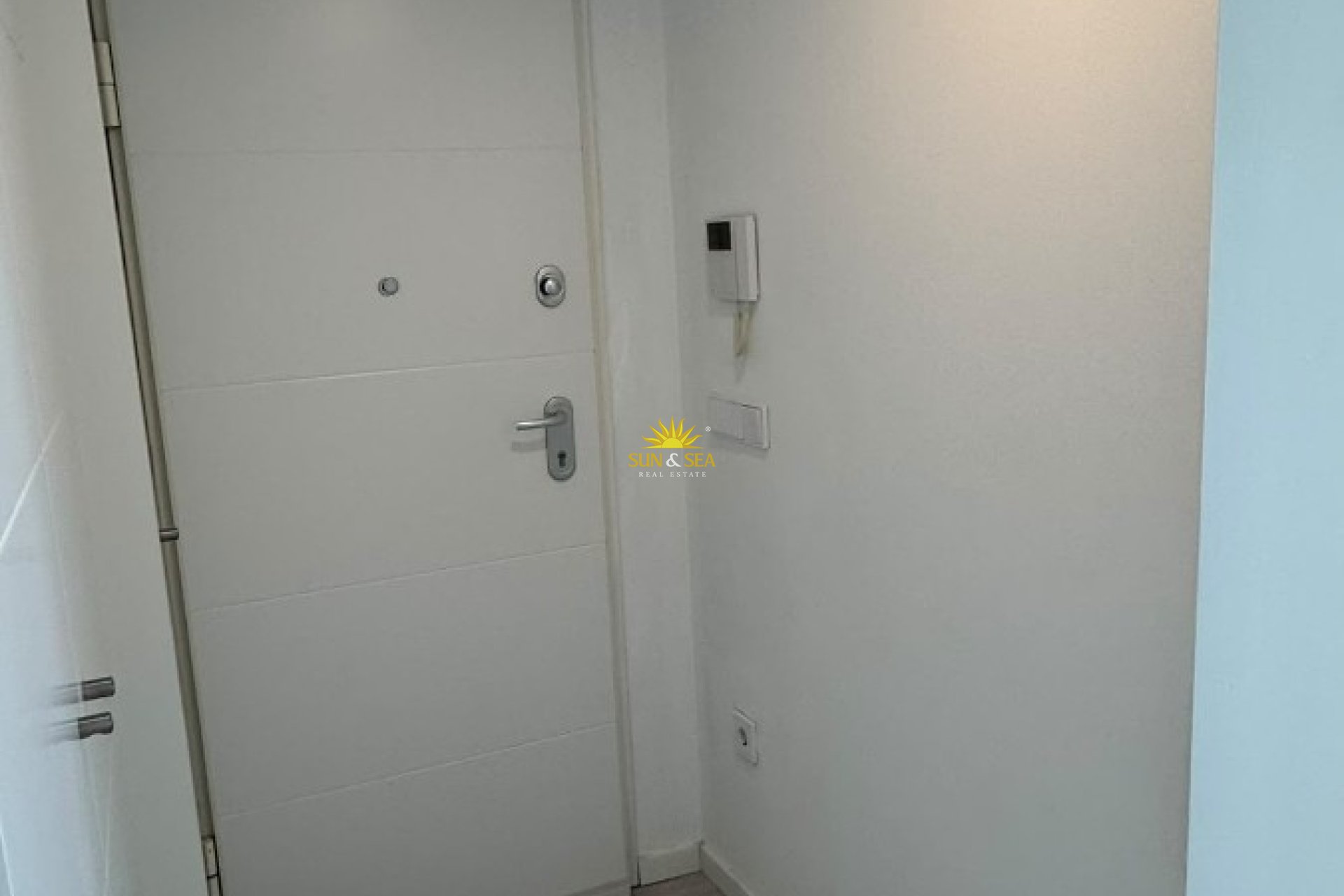 Long Term Rental - Apartment - Alicante - Playa San Juan