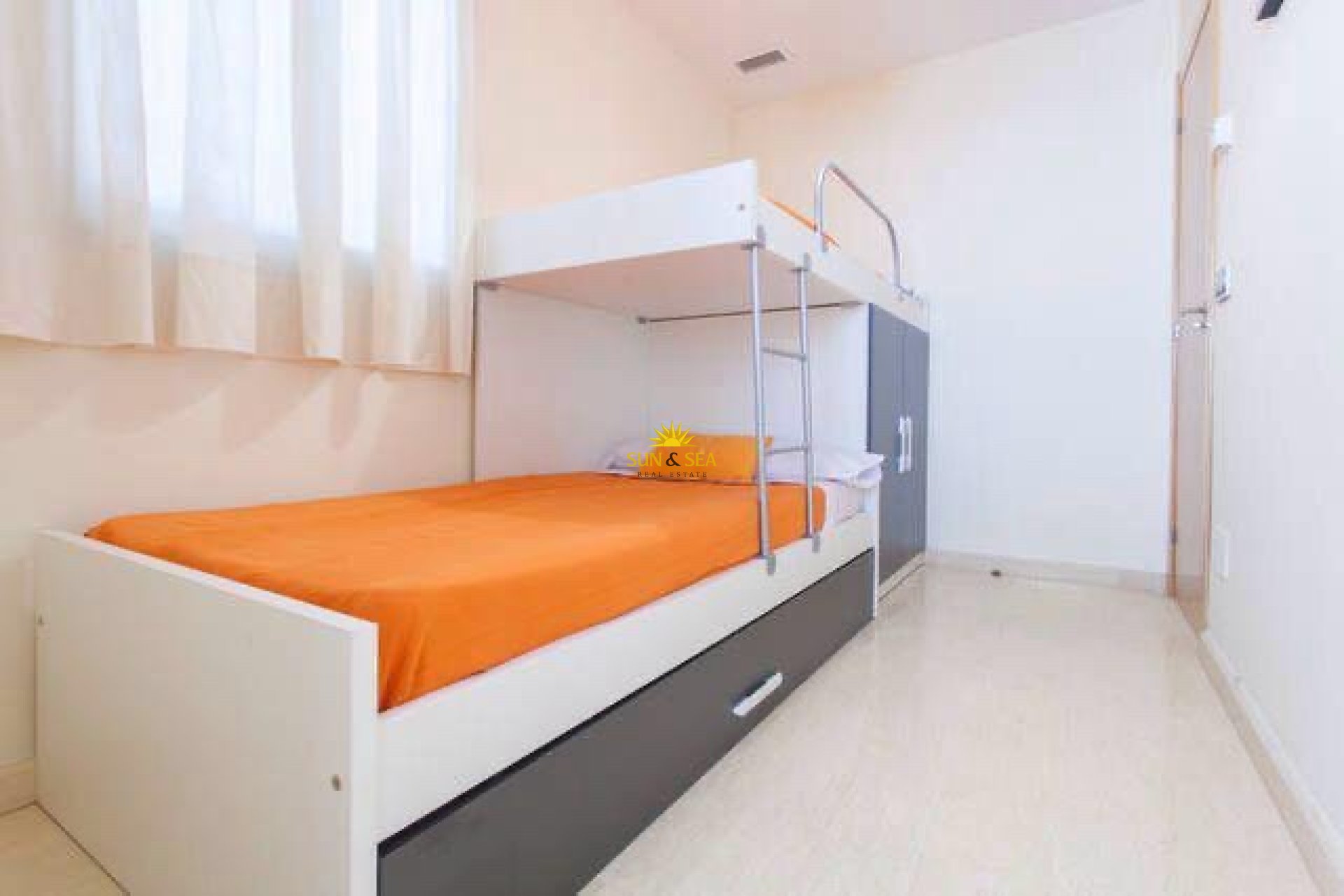 Long Term Rental - Apartment - Benidorm