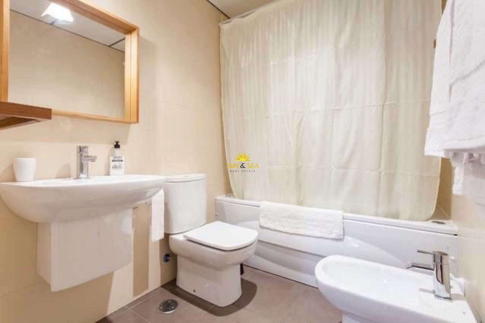 Long Term Rental - Apartment - Benidorm