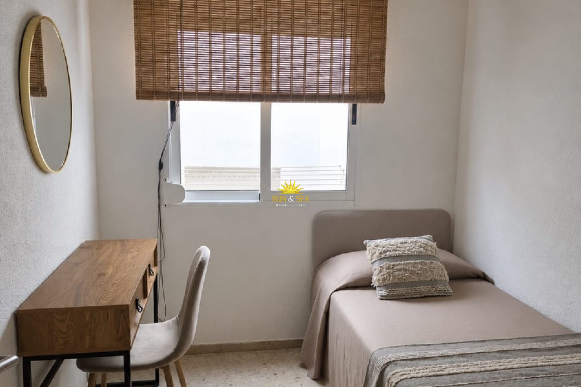 Long Term Rental - Apartment - Benidorm