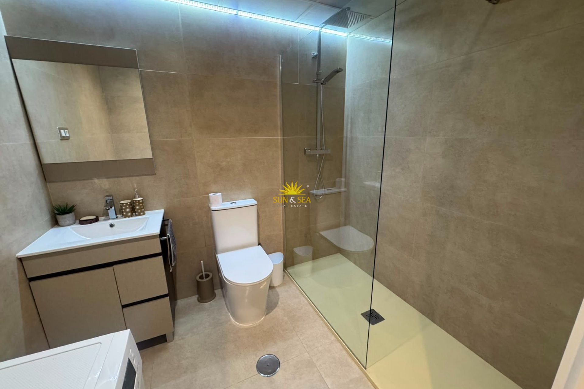 Long Term Rental - Apartment - Benidorm