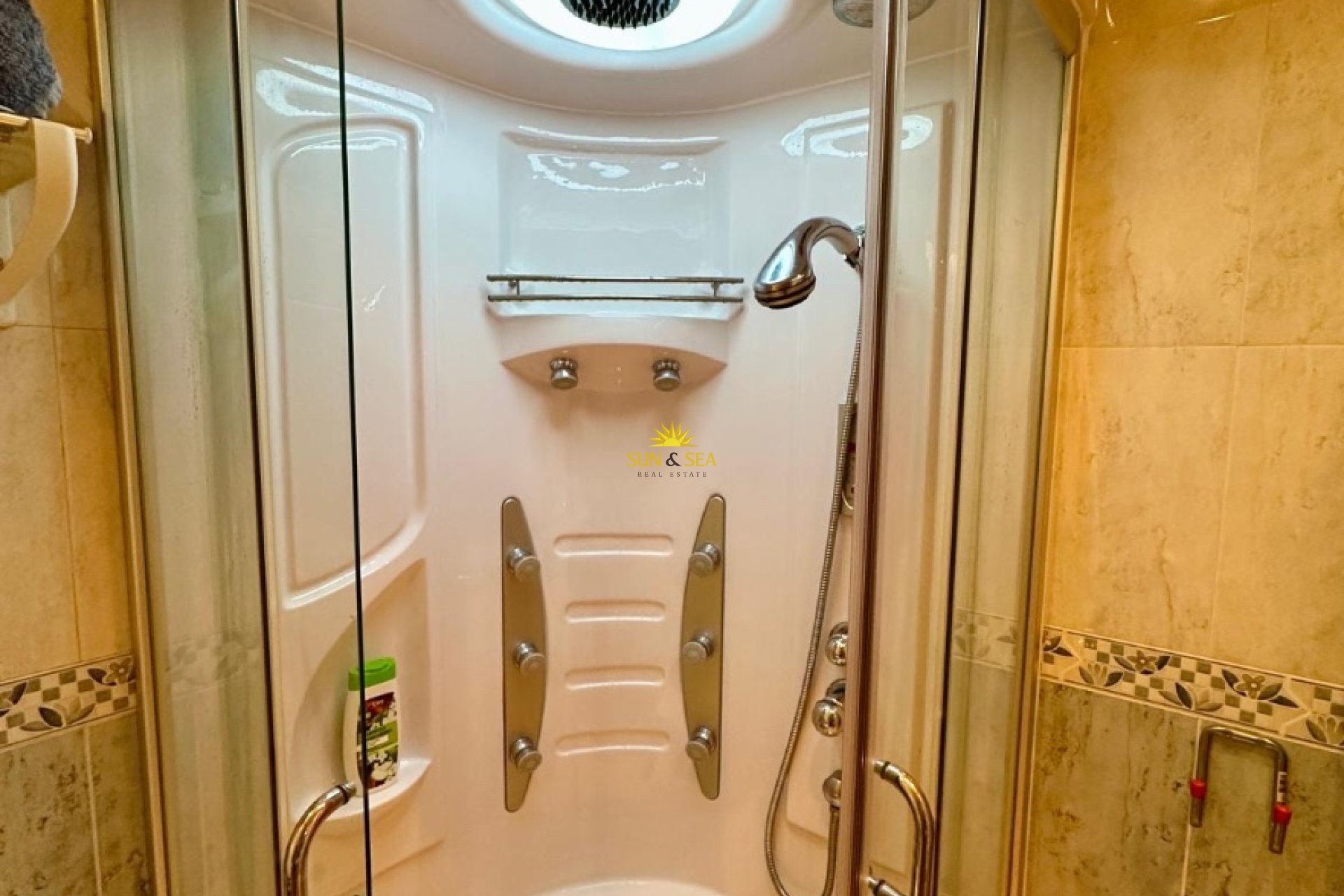 Long Term Rental - Apartment - Daya Nueva