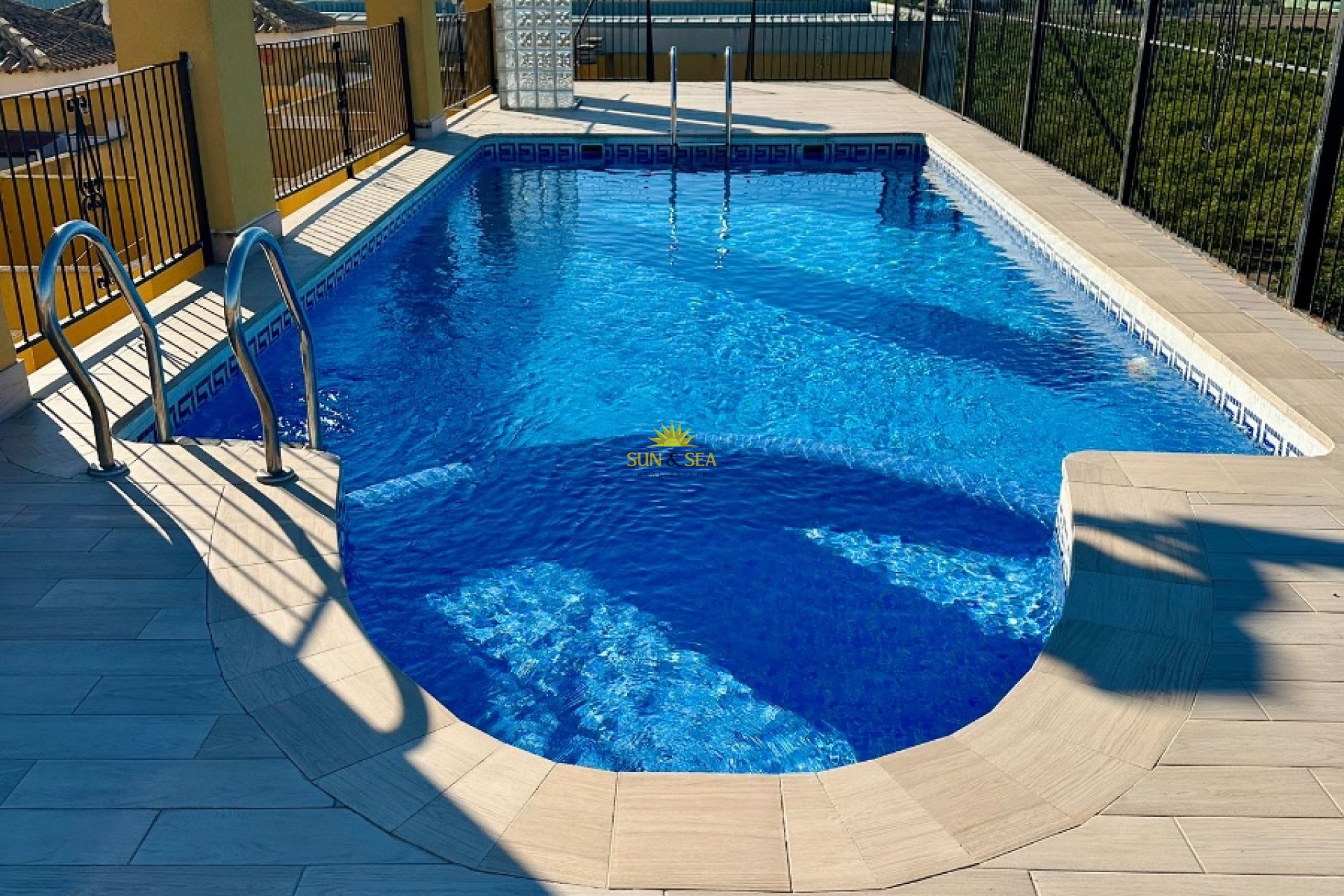 Long Term Rental - Apartment - Daya Nueva