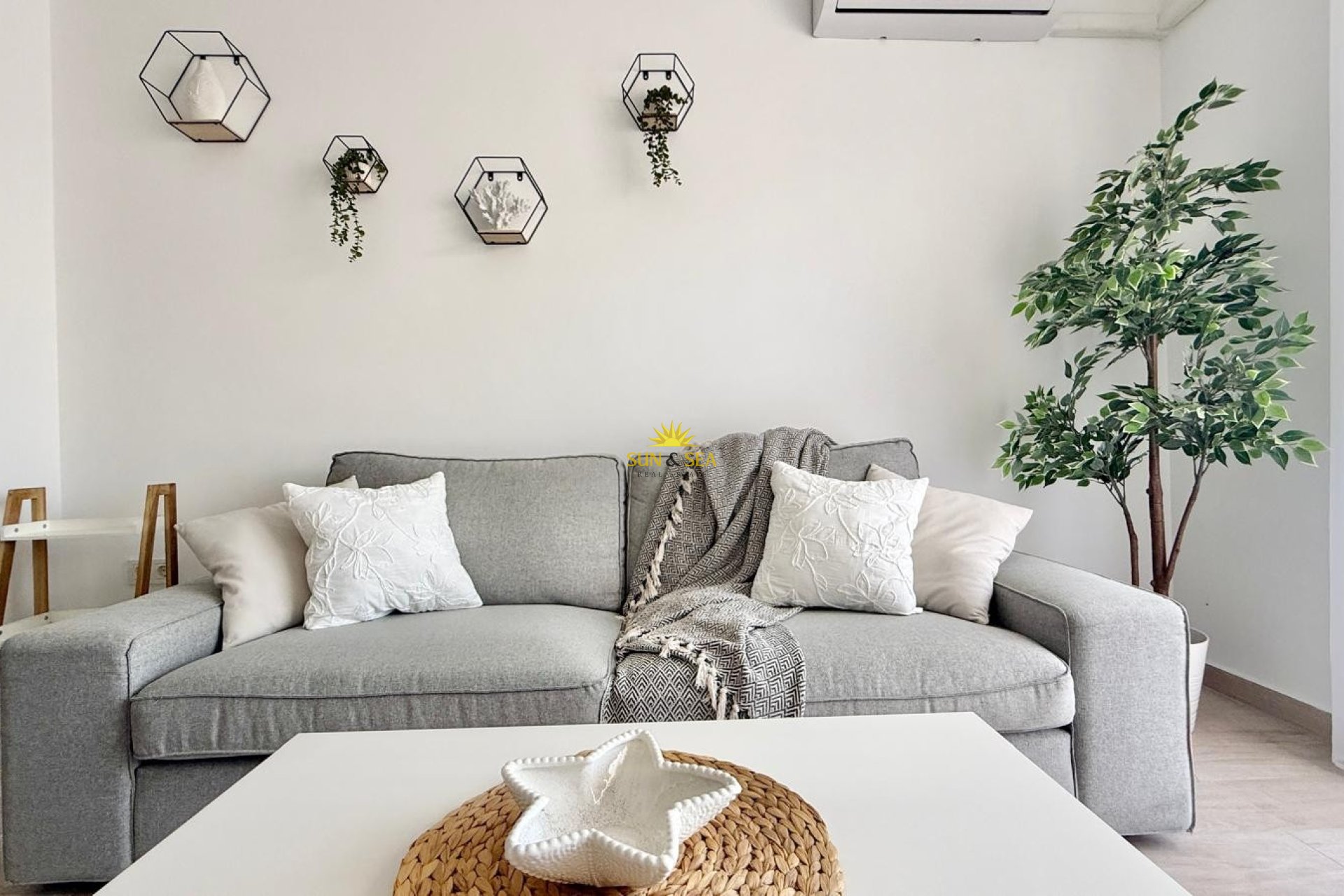 Long Term Rental - Apartment - Torrevieja - Centro