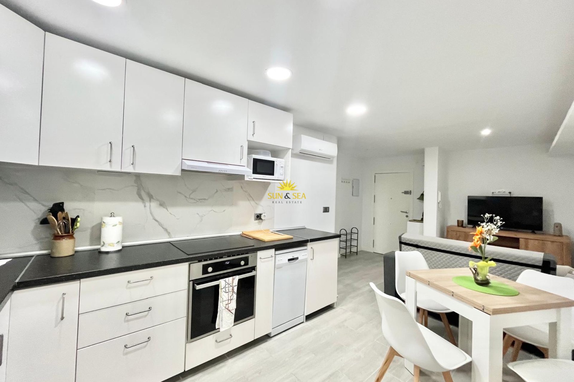 Long Term Rental - Apartment - Torrevieja - Centro