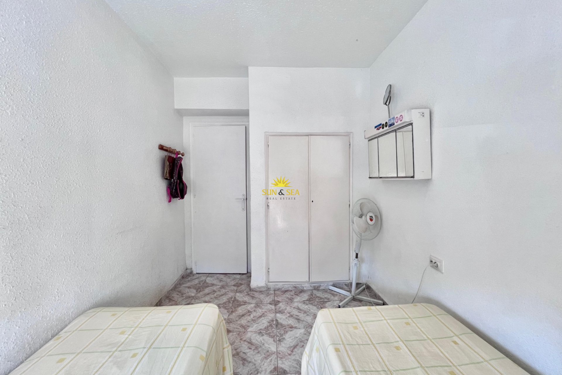 Long Term Rental - Apartment - Torrevieja - Playa de los Locos