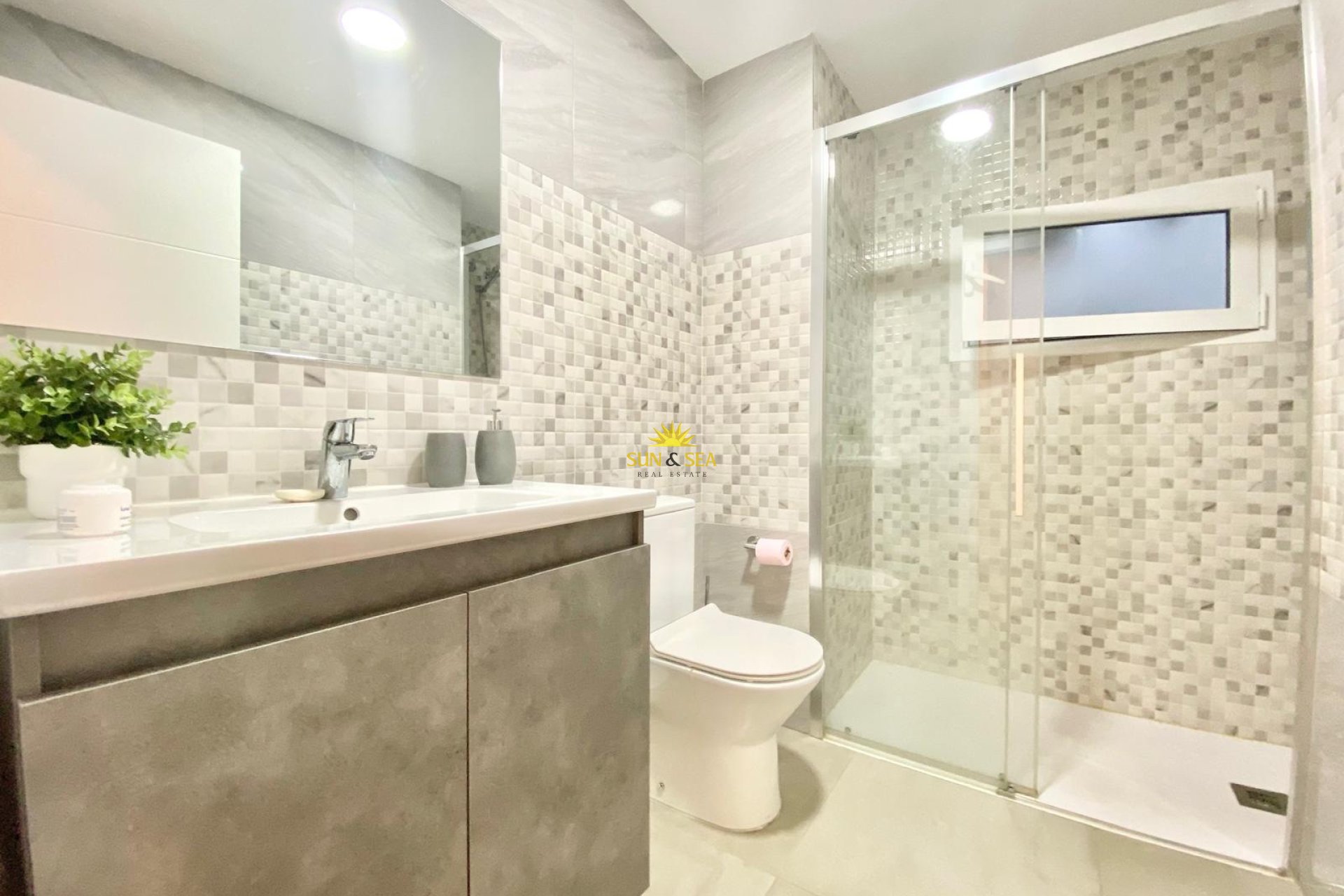 Long Term Rental - Apartment - Torrevieja - Playa del Cura