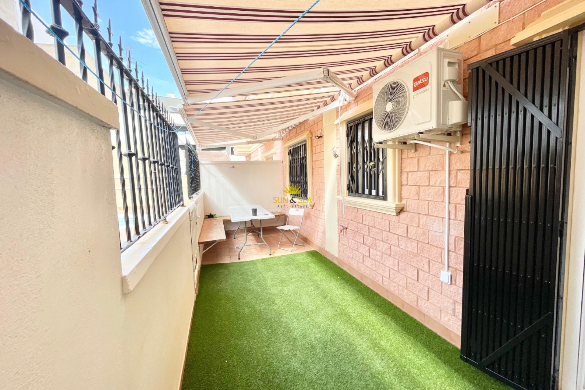Long Term Rental - Apartment - Torrevieja - Playa del Cura