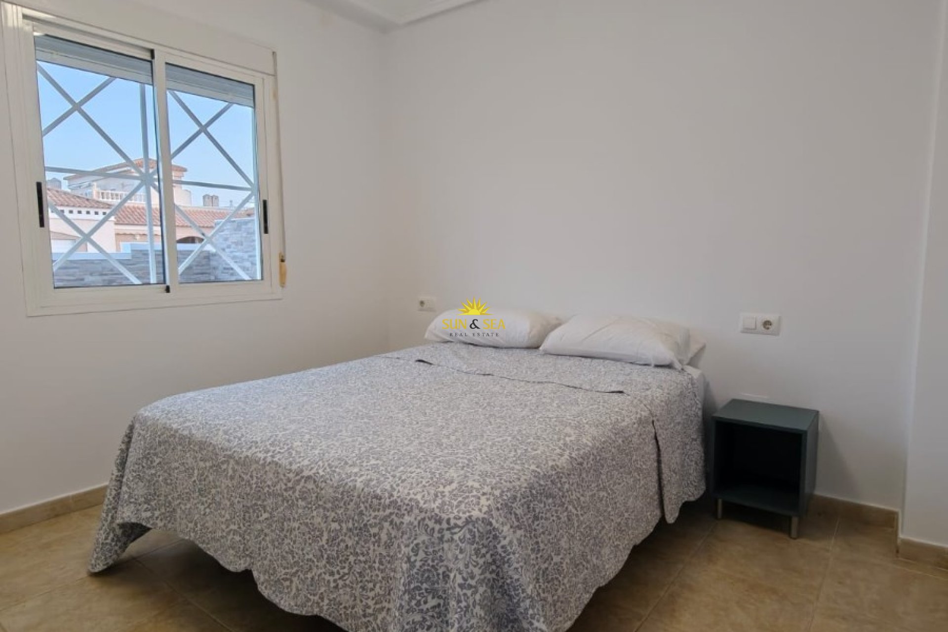 Long Term Rental - Apartment - Torrevieja - torrevieja