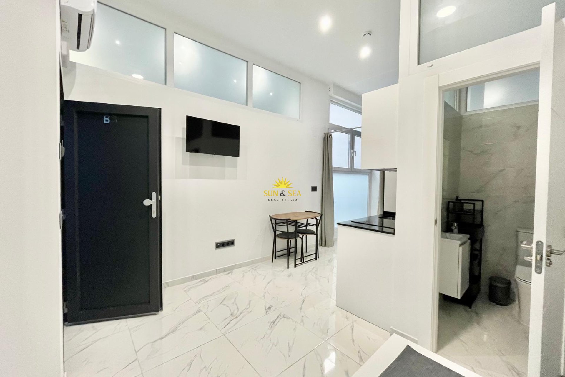 Long Term Rental - Apartment - Torrevieja - torrevieja
