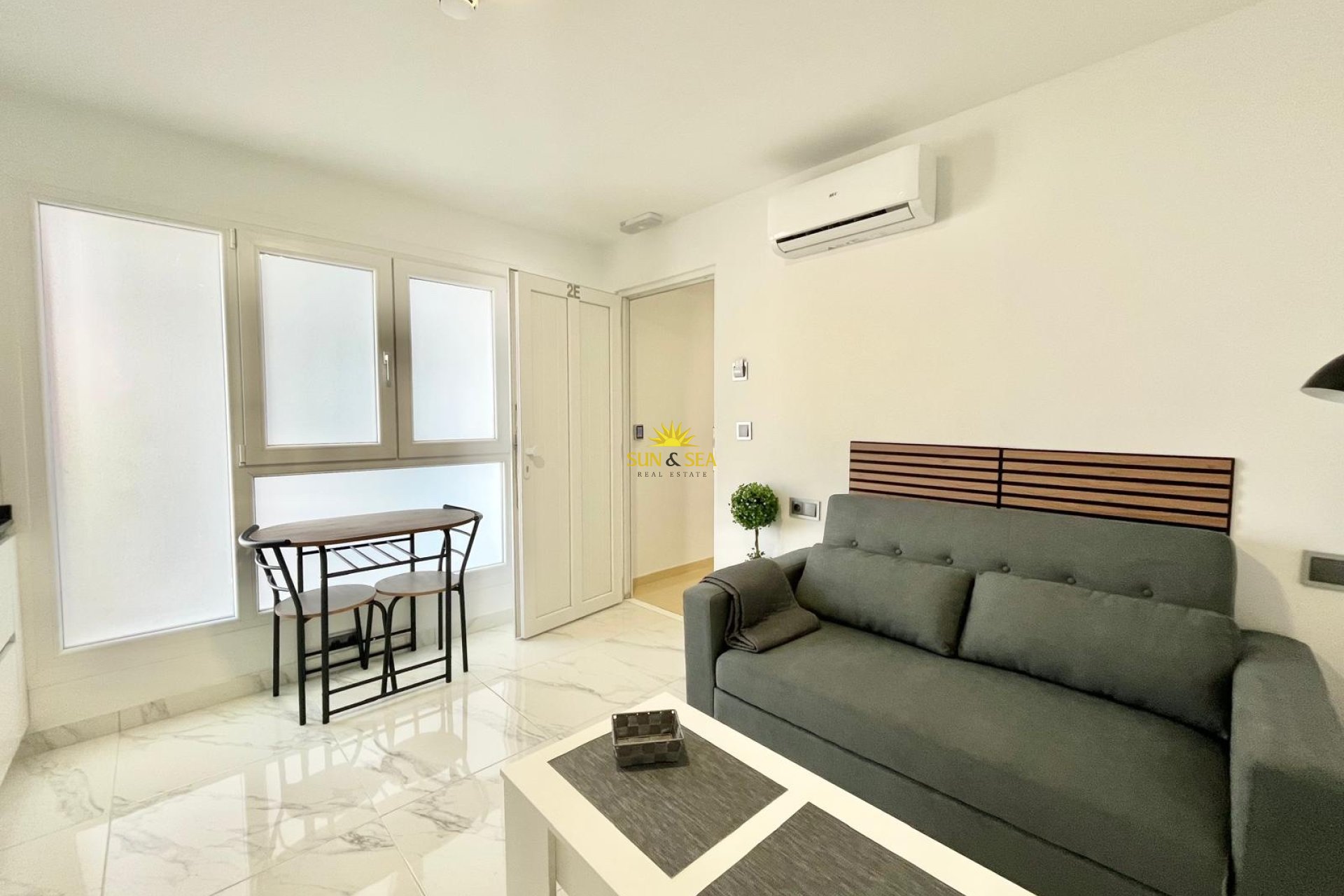 Long Term Rental - Apartment - Torrevieja - torrevieja