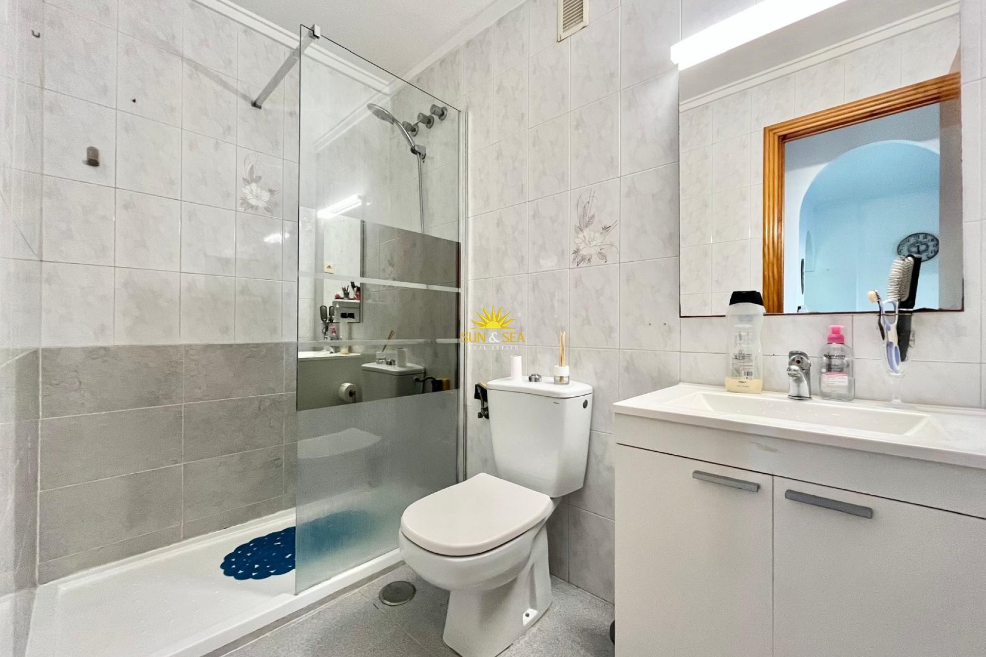 Long Term Rental - Apartment - Torrevieja - torrevieja