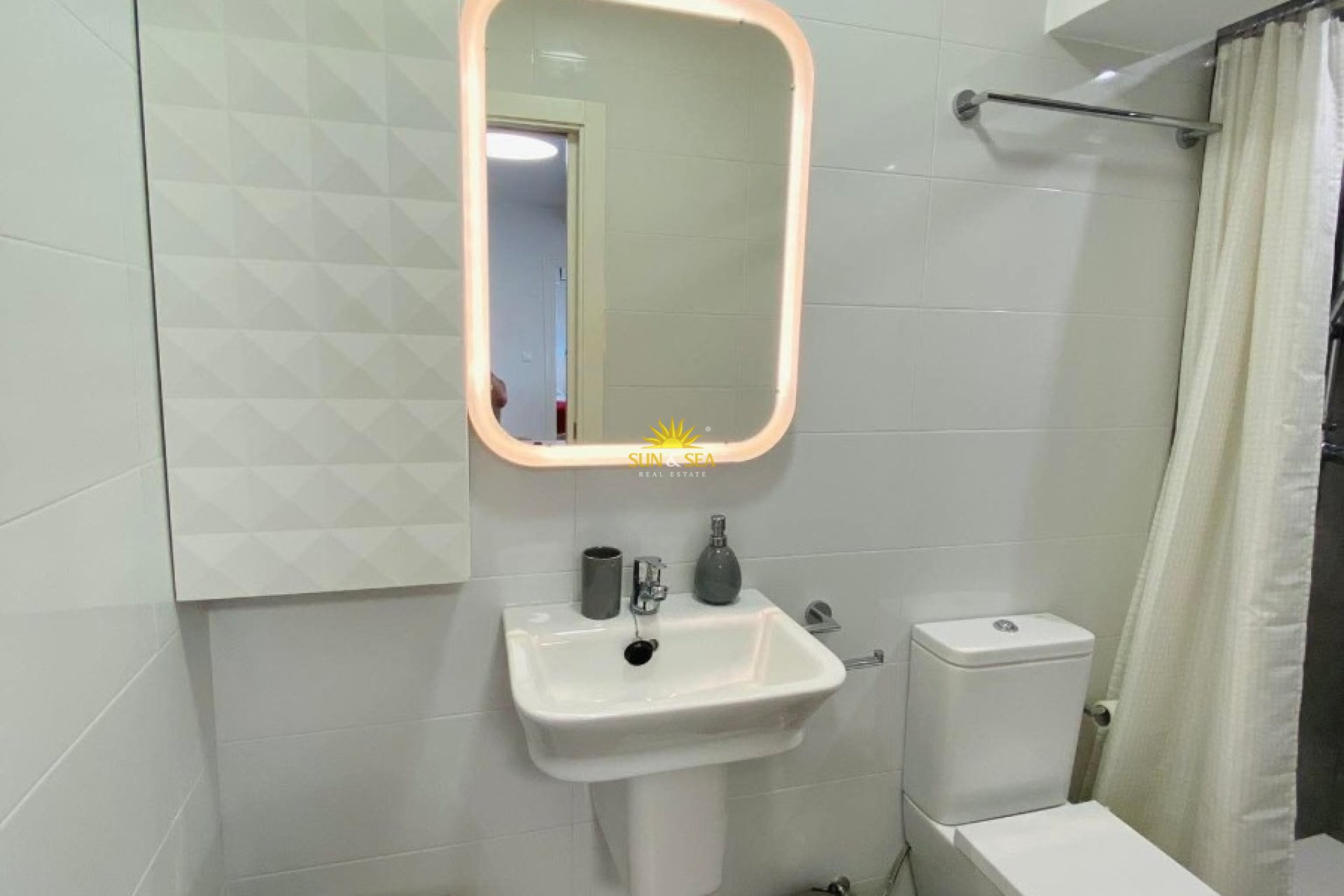 Long Term Rental - Apartment - Torrevieja - torrevieja