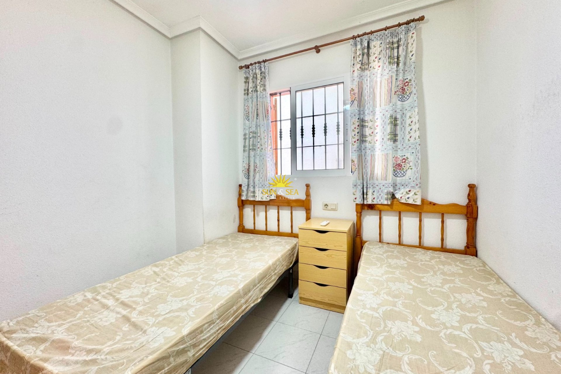 Long Term Rental - Apartment - Torrevieja - torrevieja