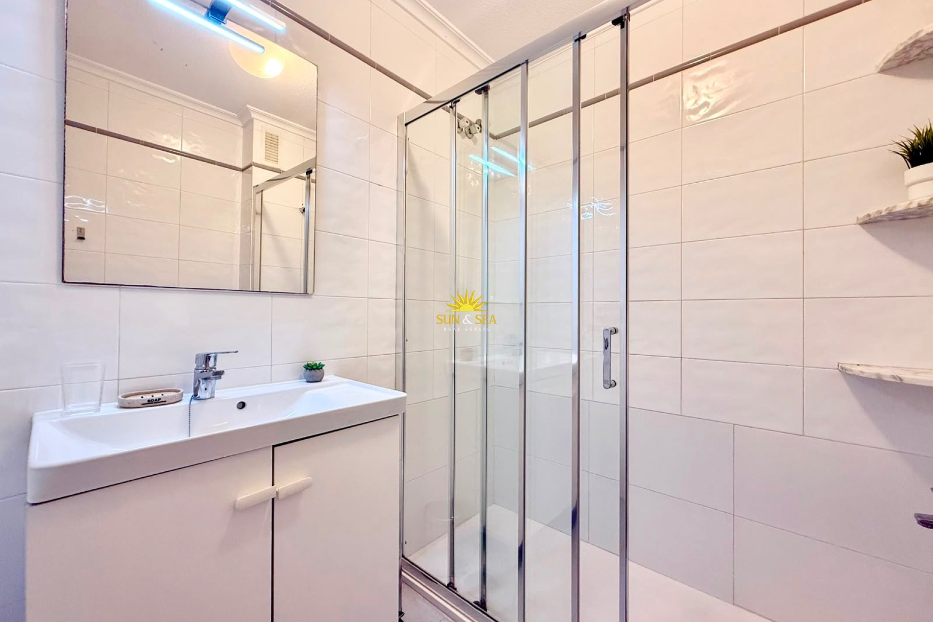 Long Term Rental - Apartment - Torrevieja - torrevieja