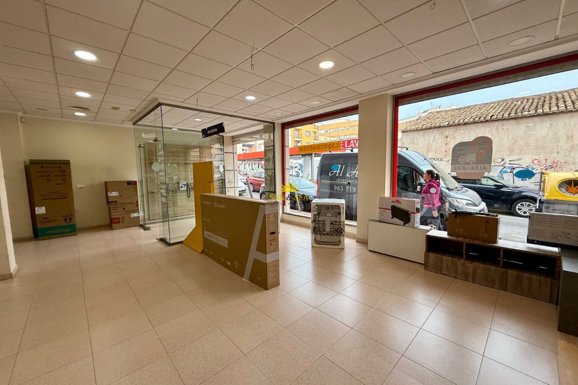 Long Term Rental - Commercial - Torrevieja - Centro