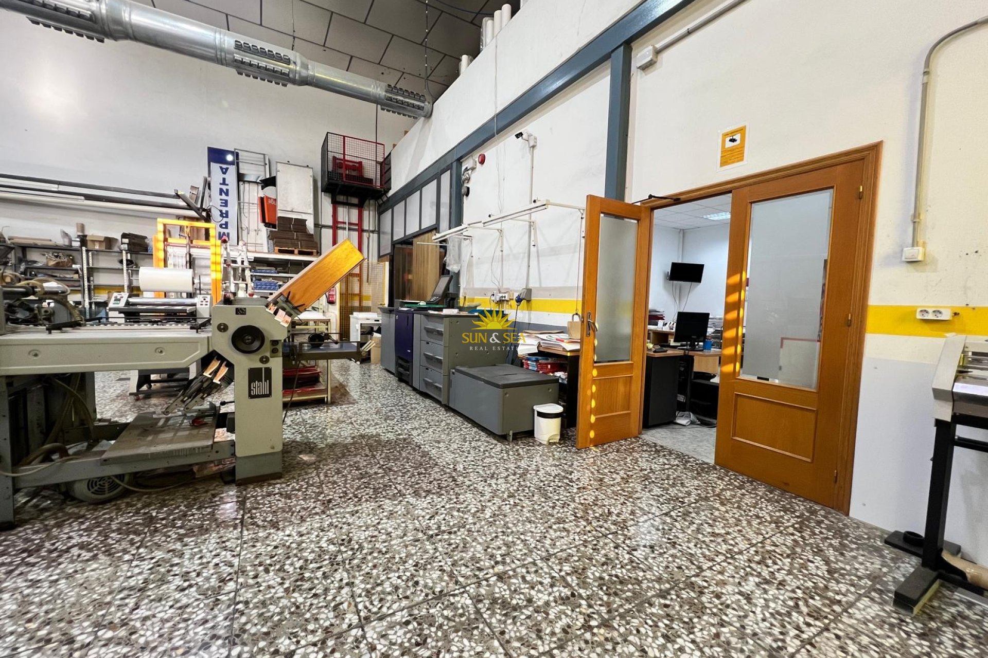Long Term Rental - Commercial - Torrevieja - Centro